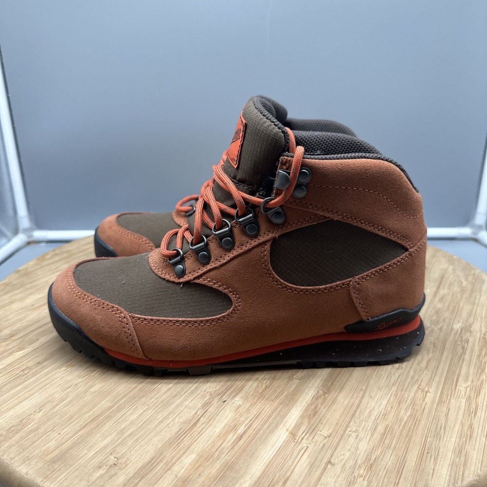 Danner Women's Jag Sierra/Chocolate Chip Hiking Boots Size 6.5 Brand New